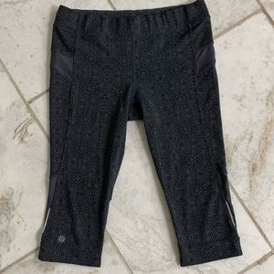 Capri Athleta Leggings